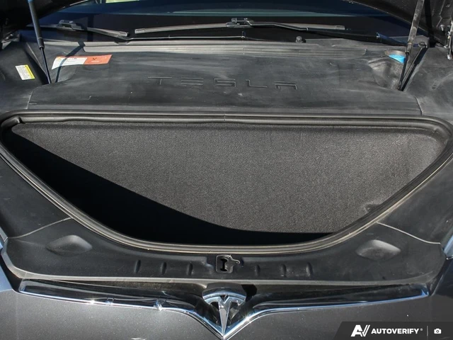 2017 Tesla Model S S5, grau, 144.840 km, Import Kanada — Foto 8 z 20