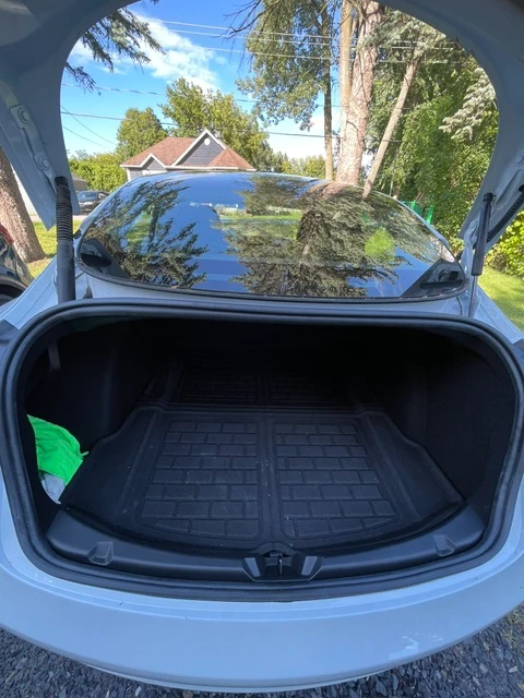 2023 Tesla Model 3, weiß, 23.466 km, Import Kanada — Foto 5 z 5
