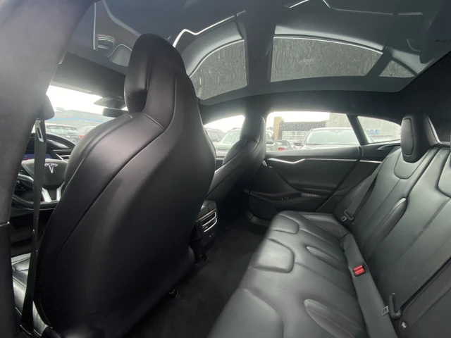 2017 Tesla Model S 100D, rot, 119.363 km, Import Kanada — Foto 13 z 20
