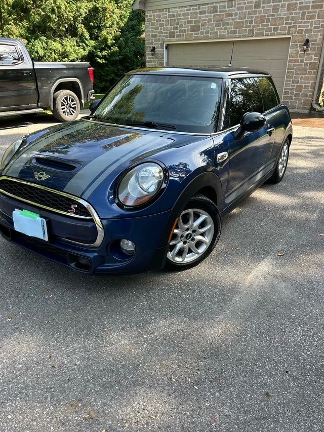 2015 Minicps, blau, 136.000 km, Import Kanada — Foto 1