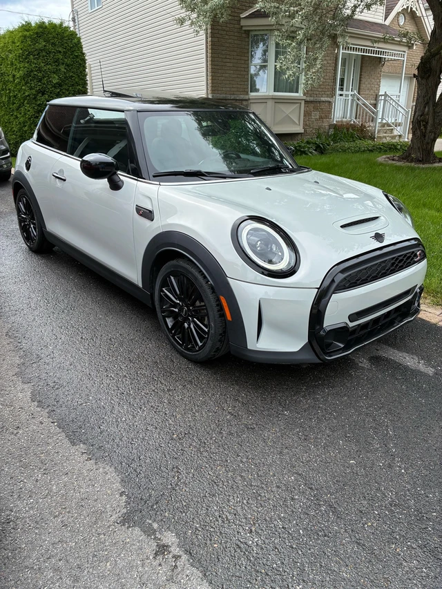 2023 Minicps, 32.407 km, Import Kanada — Foto 1
