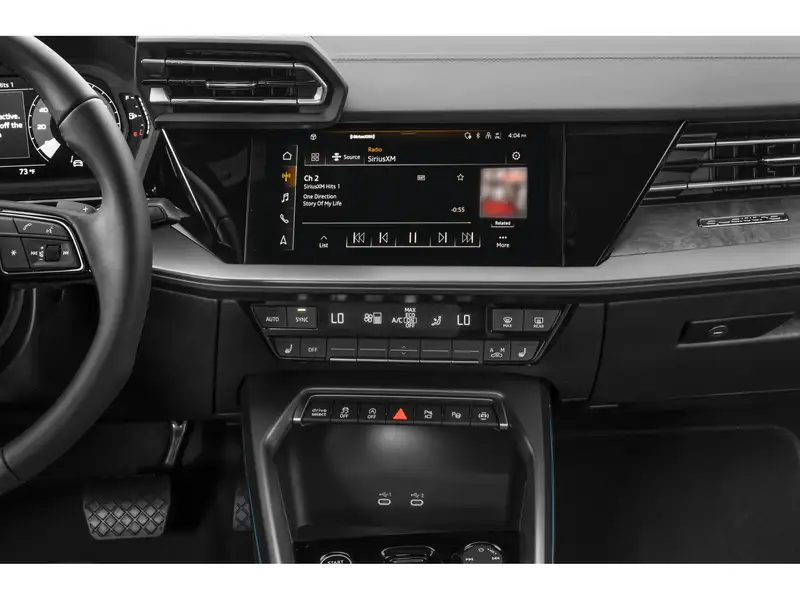 2026 Audi A3 Progressiv TFSI quattro, rot, 9 km, Import Kanada — Foto 6 z 11
