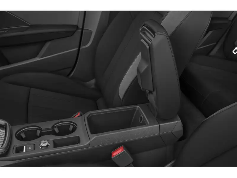 2026 Audi A3 Progressiv TFSI quattro, rot, 9 km, Import Kanada — Foto 9 z 11