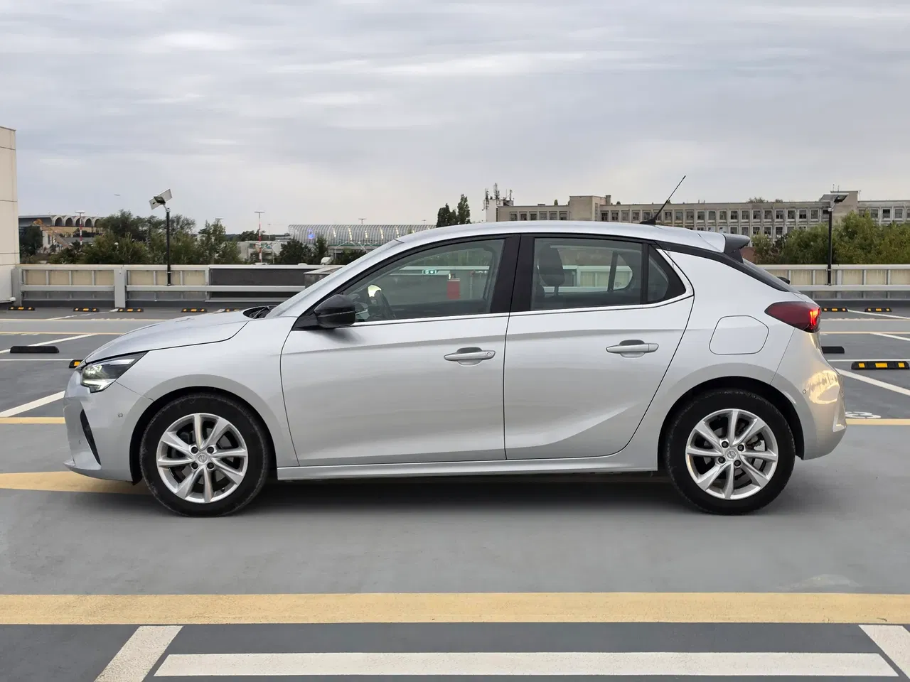 2023 Opel Corsa, 118.006 km, Rumänien — Foto 5 z 21