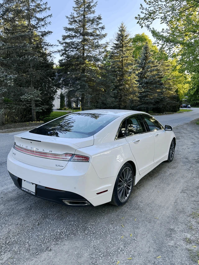 2015 Lincoln Mkz, weiß, 146.000 km, Import Kanada — Foto 4 z 5