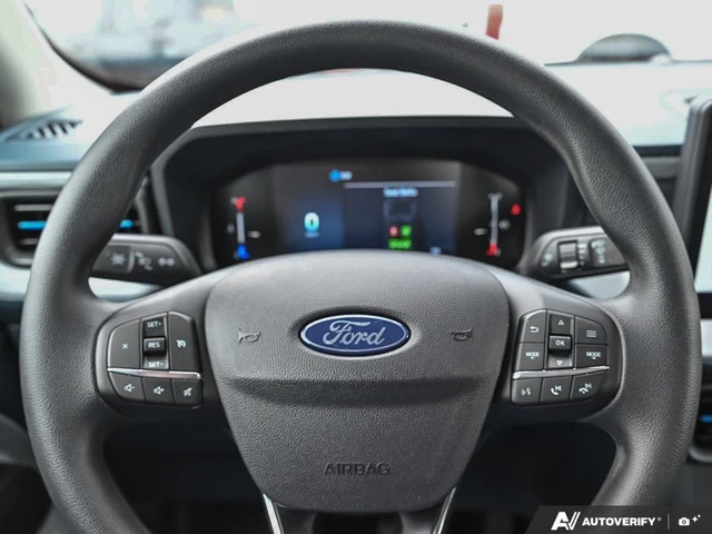 2026 Ford Maverick XLT, grau, 12 km, Import Kanada — Foto 14 z 19