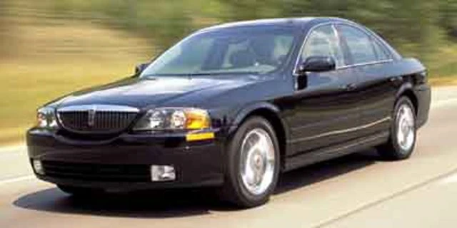 2002 Lincoln Ls 4dr Sdn V8 Auto w/Premium Pkg, schwarz, 121.091 km, Import Kanada — Foto 1