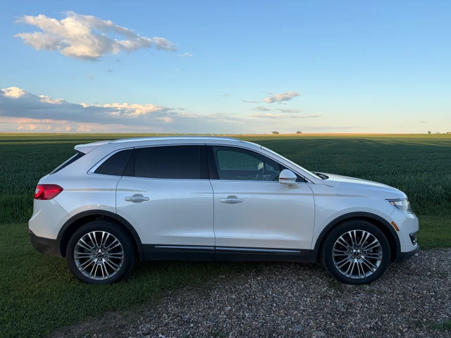 2016 Lincoln Mkx, 180.400 km, Import Kanada — Foto 1