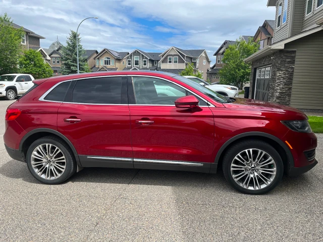 2017 Lincoln Mkx Reserve, rot, 150.155 km, Import Kanada — Foto 2 z 5