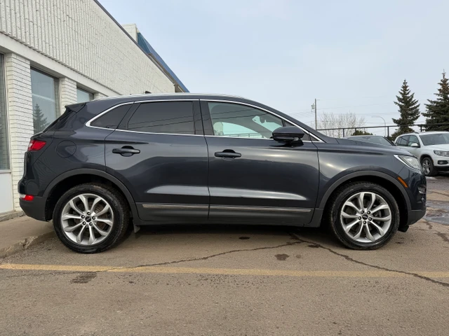 2015 Lincoln Mkc AWD 4dr, schwarz, 138.129 km, Import Kanada — Foto 4 z 5