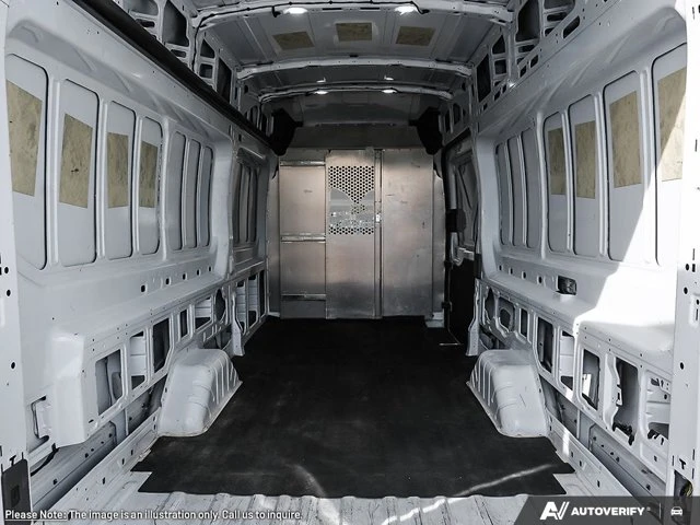 2027 Ford Transit Cargo Van, weiß, 250 km, Import Kanada — Foto 7 z 20