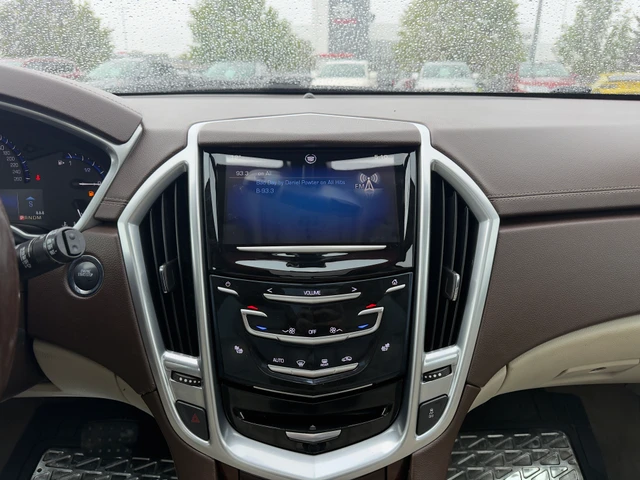 2014 Cadillac Srx Performance, braun, 139.337 km, Import Kanada — Foto 14 z 18