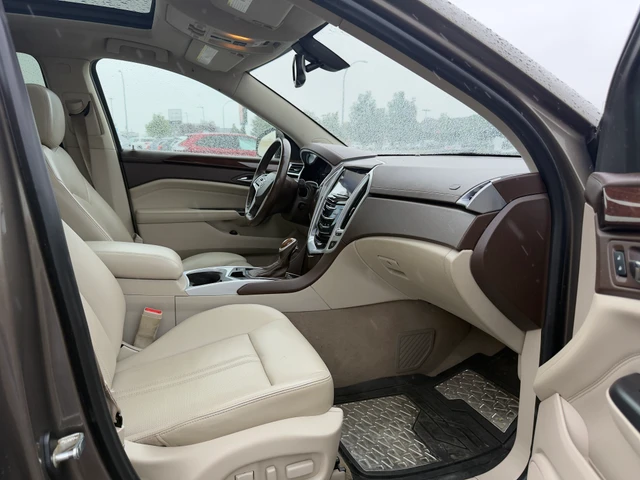 2014 Cadillac Srx Performance, braun, 139.337 km, Import Kanada — Foto 8 z 18