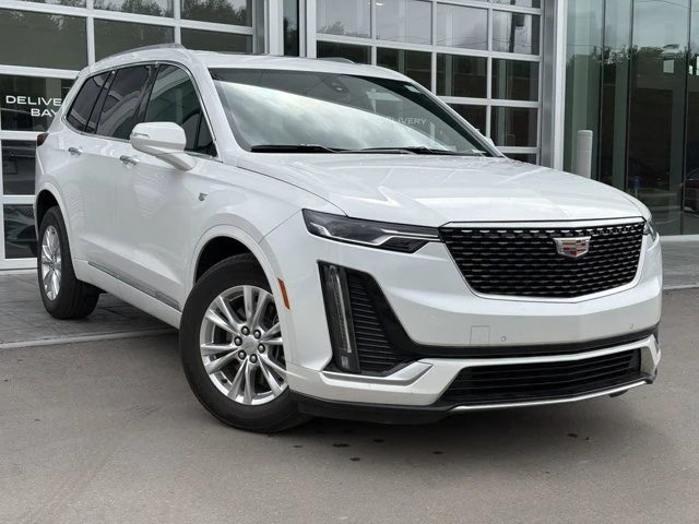 2024 Cadillac Xt6 AWD Luxury, weiß, 25.040 km, Import Kanada — Foto 1