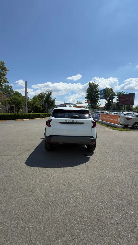 2026 Dacia Duster, 4 km, Rumänien — Foto 5 z 12