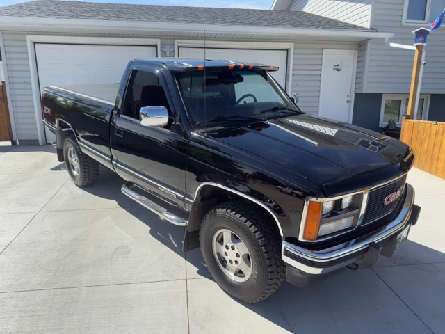 1997 GMC Ck1500 SLE, schwarz, 220.000 km, Import Kanada — Foto 2 z 5
