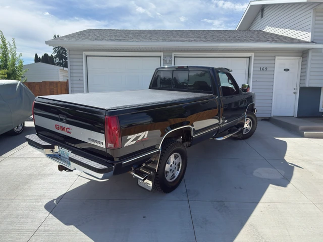 1997 GMC Ck1500 SLE, schwarz, 220.000 km, Import Kanada — Foto 4 z 5