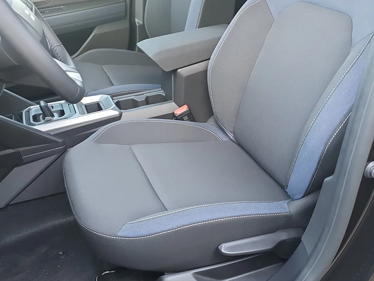 2026 Dacia Duster, 50 km, Österreich — Foto 2 z 18