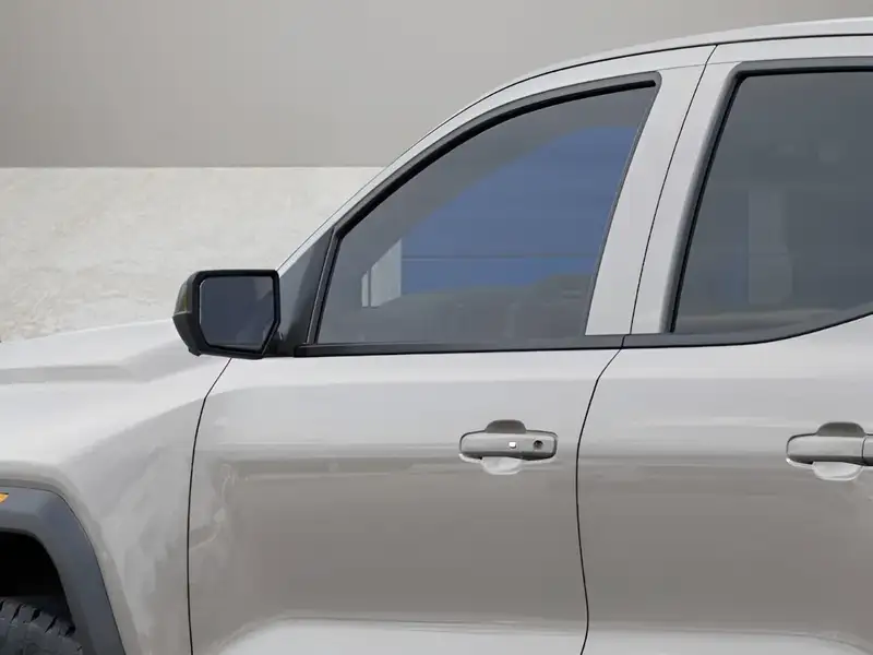 2026 GMC Canyon AT4, Coastal Dune, 0 km, Import Kanada — Foto 12 z 12