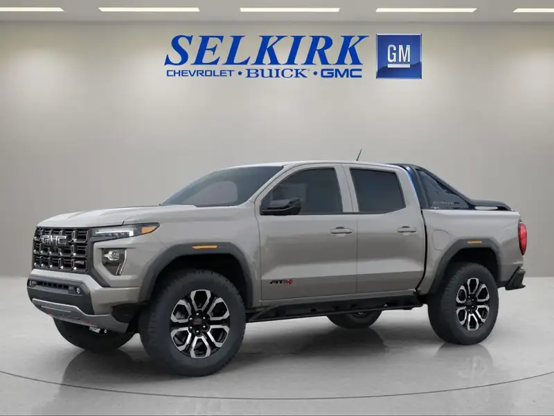 2026 GMC Canyon AT4, Coastal Dune, 0 km, Import Kanada — Foto 2 z 12