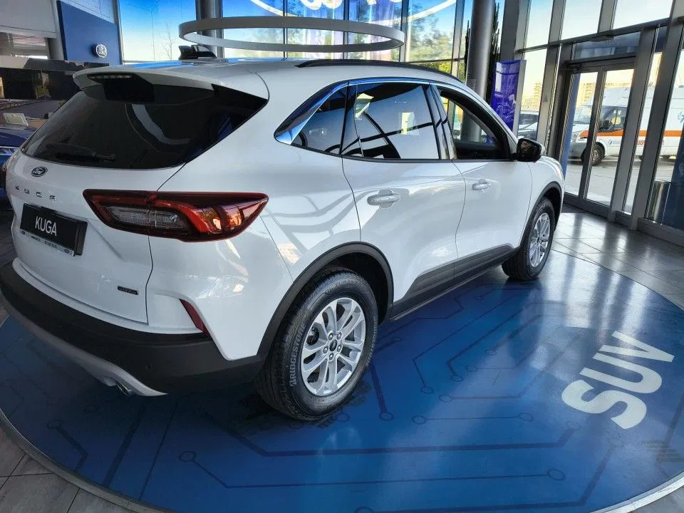 2026 Ford Kuga, 1 km, Rumänien — Foto 2 z 7