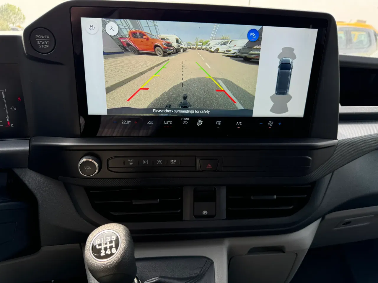 2026 Ford Transit Custom, 1 km, Rumänien — Foto 13 z 22
