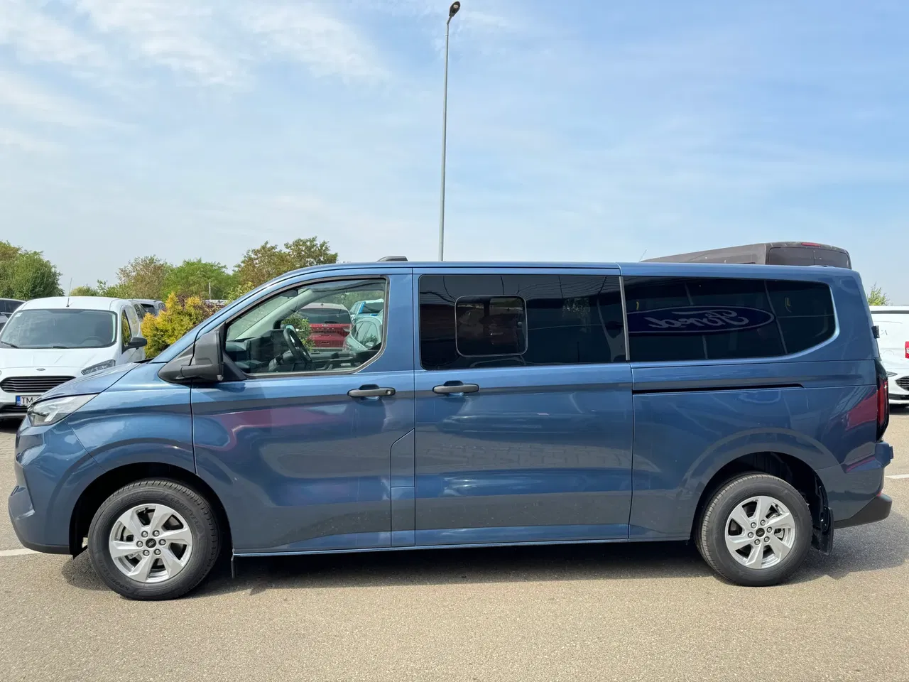 2026 Ford Transit Custom, 1 km, Rumänien — Foto 7 z 22