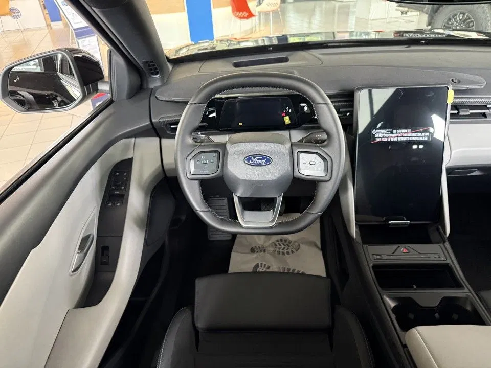 2026 Ford Explorer, 1 km, Rumänien — Foto 12 z 20