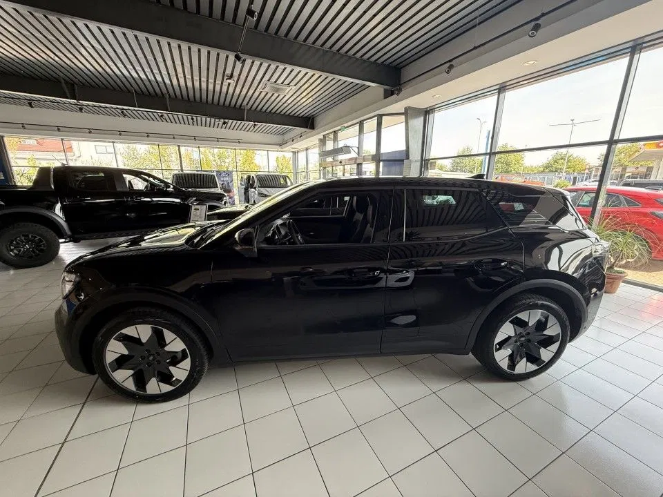 2026 Ford Explorer, 1 km, Rumänien — Foto 2 z 20