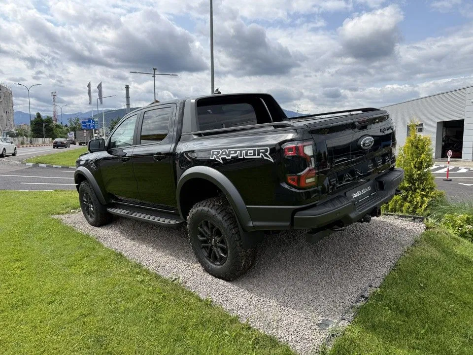 2026 Ford Raptor, 1 km, Rumänien — Foto 5 z 25