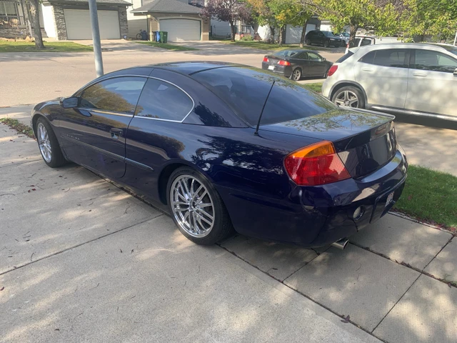 2001 Chrysler Sebring LXi, 103.512 km, Import Kanada — Foto 3 z 5