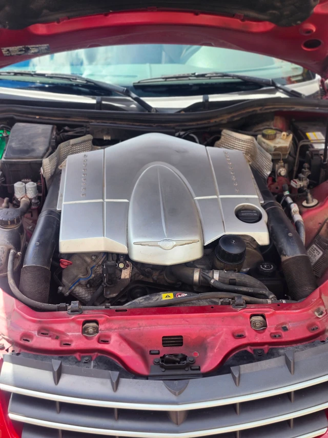 2005 Chrysler Crossfire Limited, rot, 88.088 km, Import Kanada — Foto 4 z 5