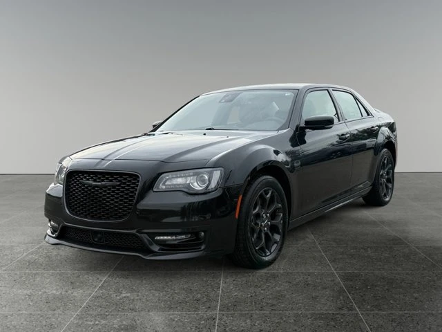 2023 Chrysler 300 Touring L, schwarz, 85.782 km, Import Kanada — Foto 1