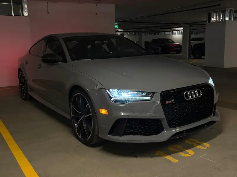 2017 Audi RS7 Performance, grau, 134.000 km, Import Kanada — Foto 1