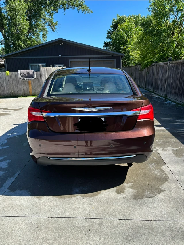 2013 Chrysler 200Series, 101.778 km, Import Kanada — Foto 3 z 5
