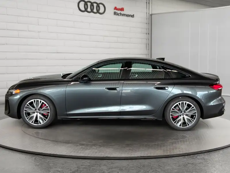2026 Audi S5 Progressiv, grau, 90 km, Import Kanada — Foto 8 z 12
