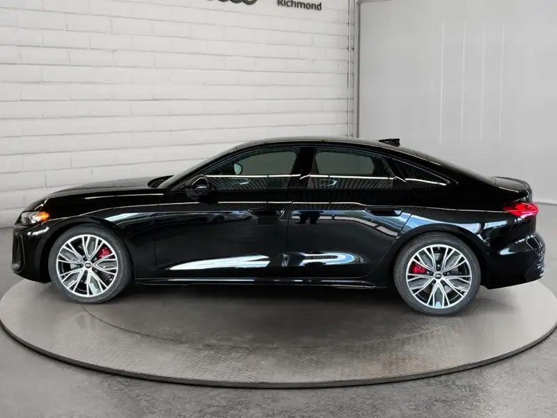 2026 Audi S5 Technik, schwarz, 90 km, Import Kanada — Foto 8 z 12