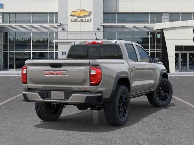 2026 GMC Canyon AT4, 0 km, Import Kanada — Foto 4 z 12
