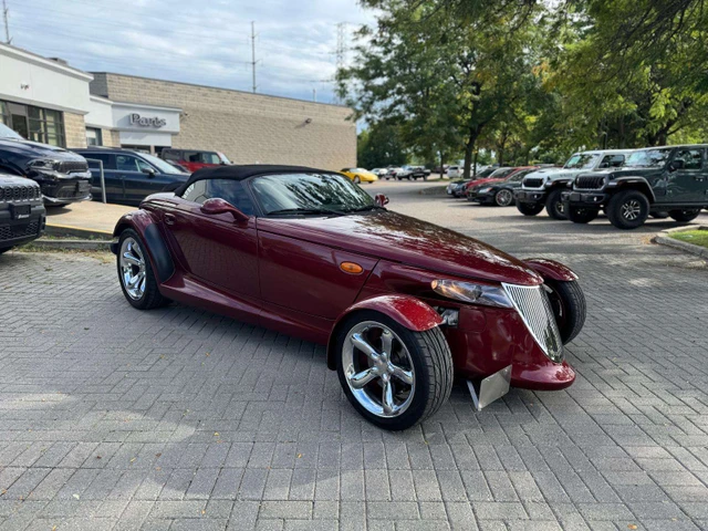 2002 Chrysler Prowler Retro-Styled Hot Rod | RWD | Certified | Clean CF, rot, 30.115 km, Import Kanada — Foto 3 z 5