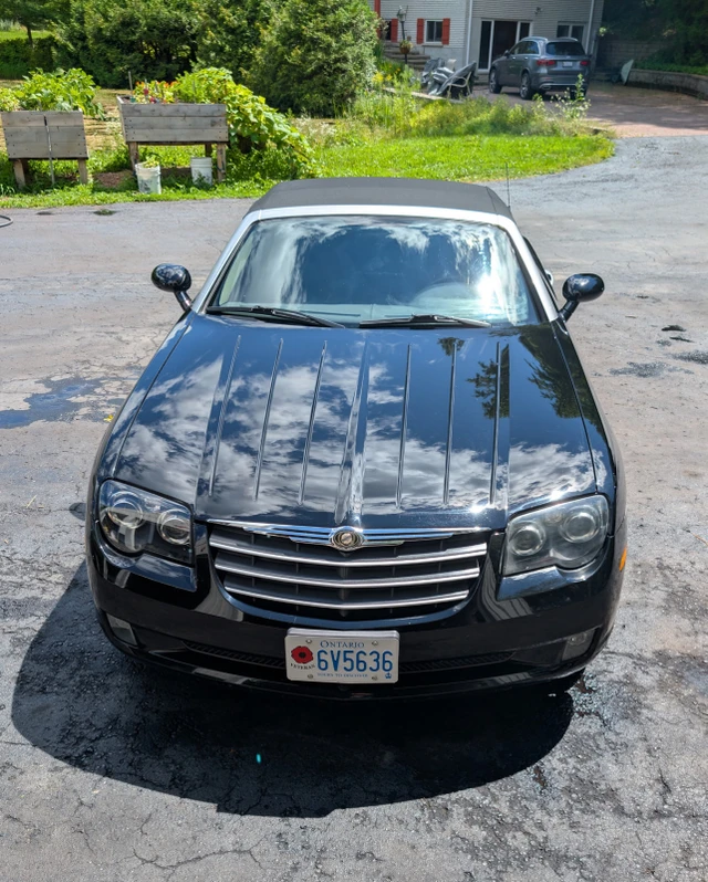 2005 Chrysler Crossfire, schwarz, 56.000 km, Import Kanada — Foto 3 z 5