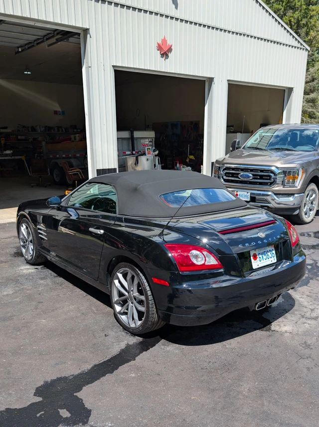 2005 Chrysler Crossfire, schwarz, 56.000 km, Import Kanada — Foto 5 z 5