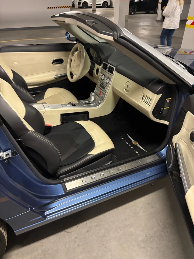 2005 Chrysler Crossfire, blau, 46.700 km, Import Kanada — Foto 5 z 5