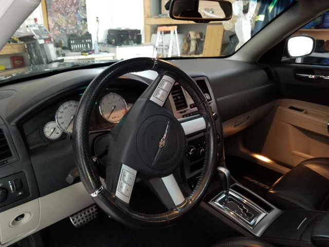 2006 Chrysler 300 300C, grau, 220.000 km, Import Kanada — Foto 5 z 5