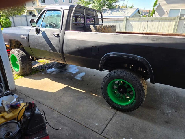 1990 Dodge Ram2500, schwarz, 300 km, Import Kanada — Foto 1