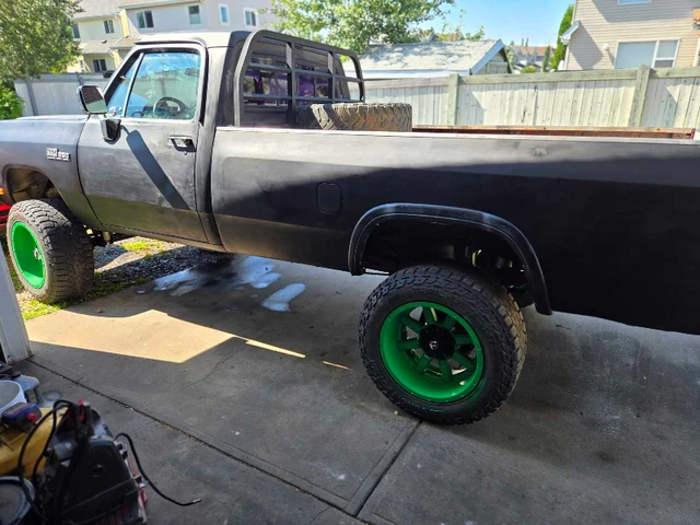 1990 Dodge Ram2500, schwarz, 300 km, Import Kanada — Foto 2 z 5