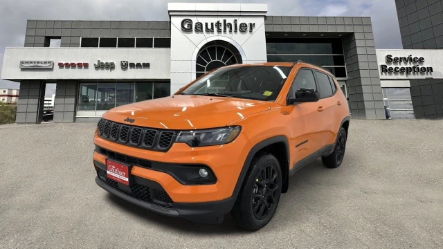 2026 Jeep Compass North, 15 km, Import Kanada — Foto 2 z 5