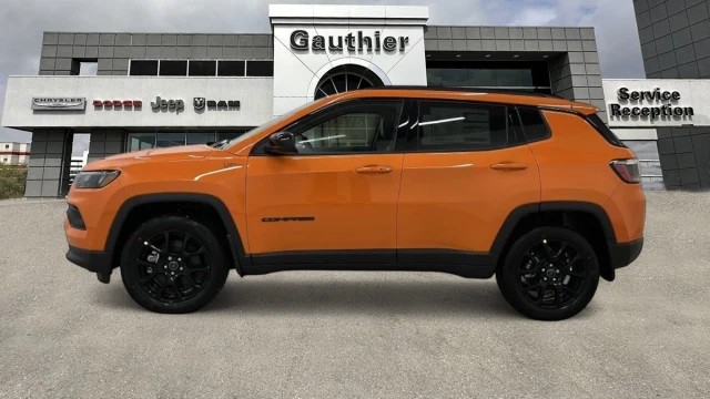 2026 Jeep Compass North, 15 km, Import Kanada — Foto 3 z 5