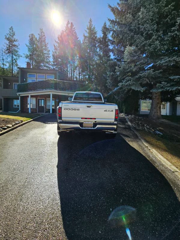 2002 Dodge Ram3500, 99.360 km, Import Kanada — Foto 2 z 5