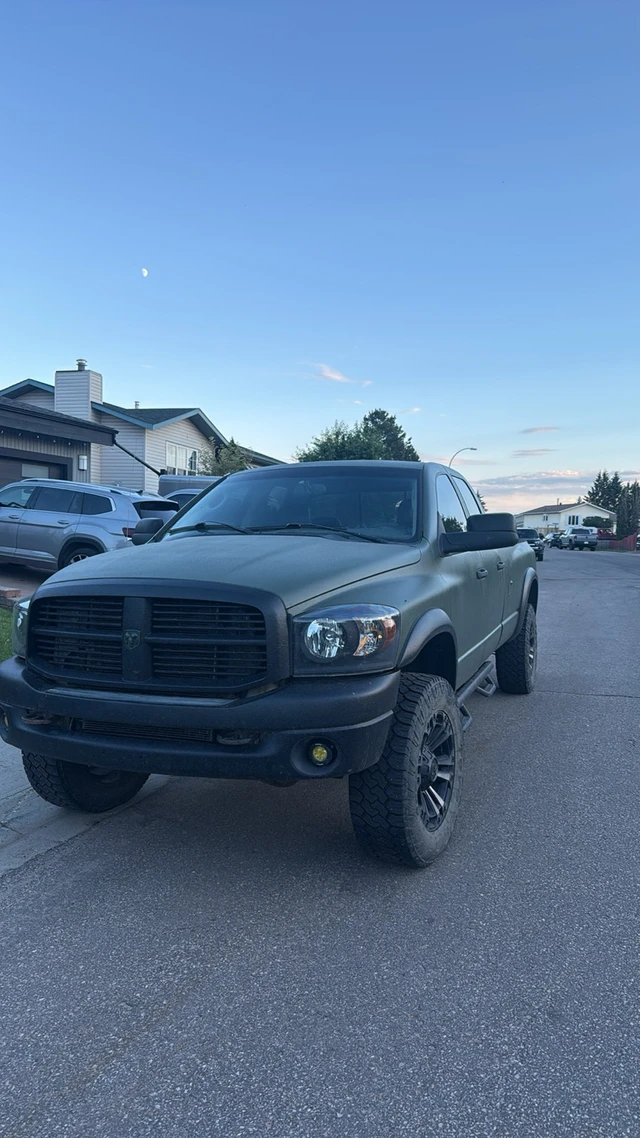 2009 Dodge Ram2500 Leather, 269.000 km, Import Kanada — Foto 1