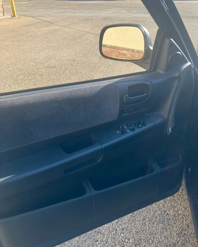 2003 Dodge Dakota, 123.000 km, Import Kanada — Foto 5 z 5